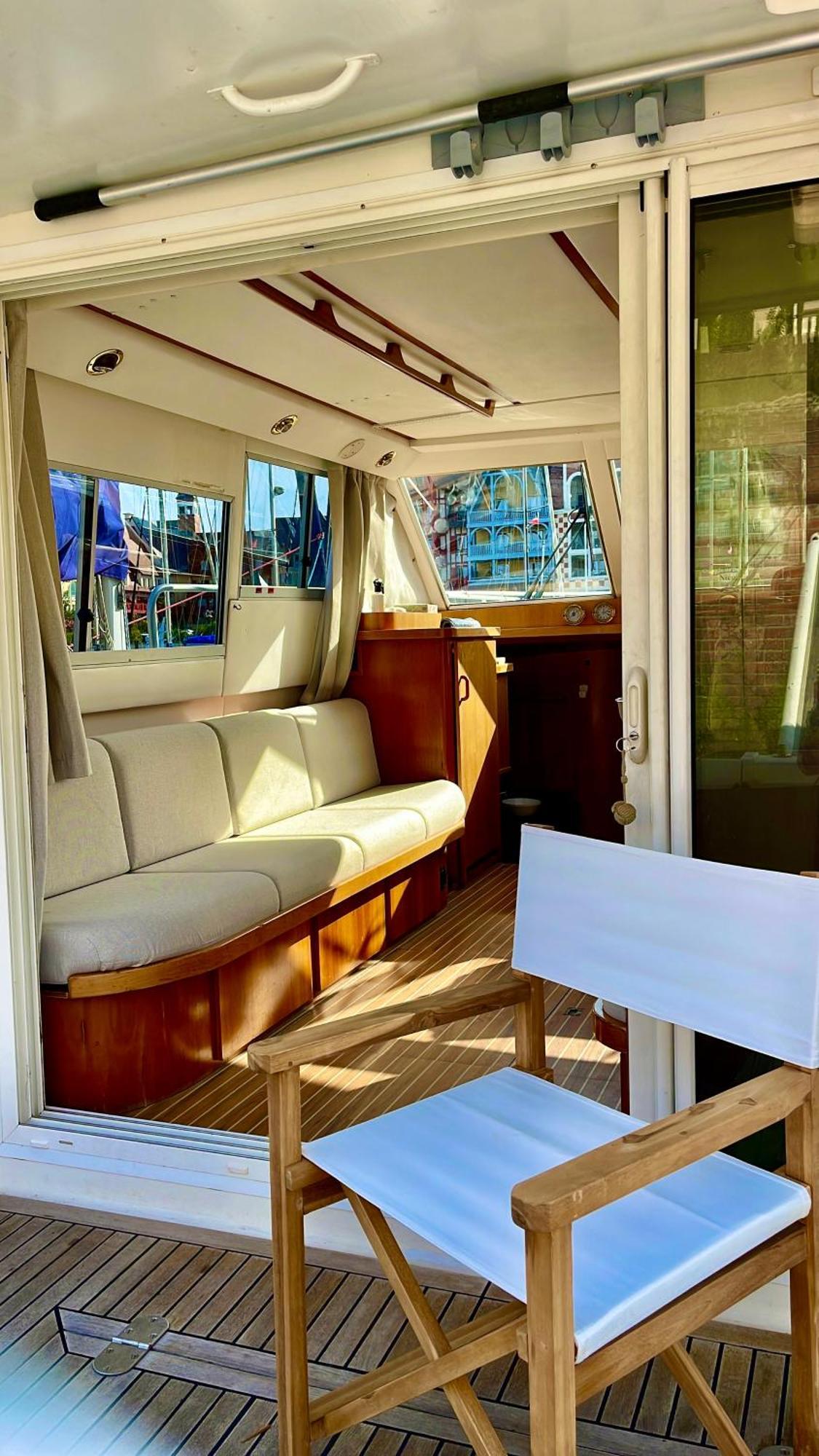 Yacht Deauville Exteriör bild